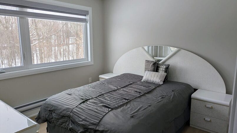 Best Place - a clean apartment for travel nurses in Canada
