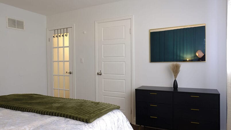 Furnish your apartment like this