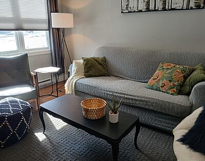 Cozy, 2 bedroom near hospitals in St. John’s, close to Downtown