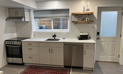 Newly Renovated 1bdr suite in Victoria, BC