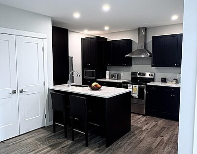 Fully Furnished Suite | Downtown Kamloops | Close to Royal Inland Hospital