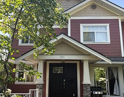 North Vancouver walking distance to Lions Gate Hospital. Modern Cozy Entire Home. Up to 6-month rental.