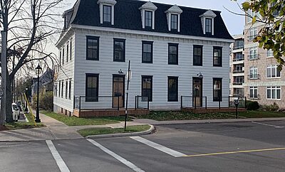 Executive 2 Bedroom,2 full bath Apartment Downtown Charlottetown