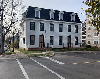 Executive 2 Bedroom,2 full bath Apartment Downtown Charlottetown