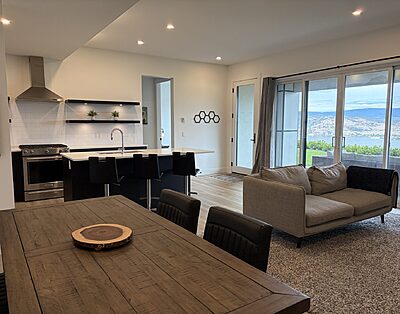 Cozy 1 bedroom furnished suite