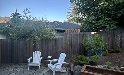 Self Contained 1 Bd/1bath Suite in Ladysmith