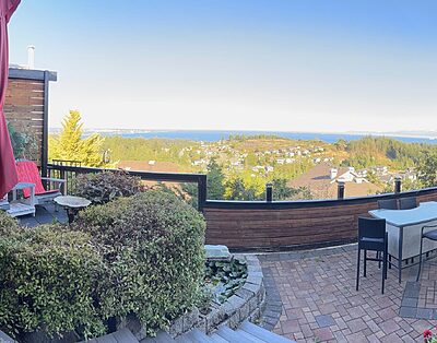Monthly Furnished Housing for Travel Nurses in Canada 23 Private Panoramic View Guest-Suite for Temporarily Traveling Professionals