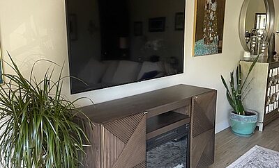 Furnished 1 Bedroom in Lower Lonsdale, North Vancouver