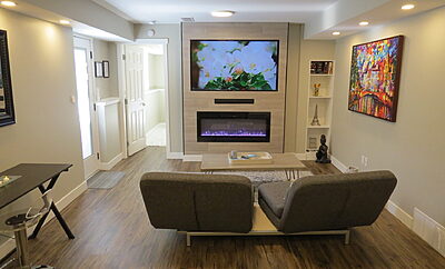 Private Furnished 1 bedroom Suite-Quiet-20 min to KGH