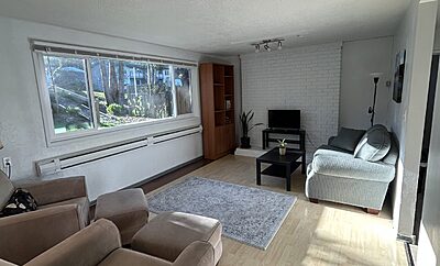 6-Min Walk to  Campbell River Hospital | Quiet, Fully Furnished 2-Bedroom Suite