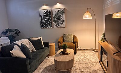 Brand New 1 Bedroom Beautiful Suite in the Heart of Broadway