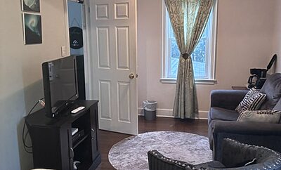 Convenient and Private 2 Bedrooms
